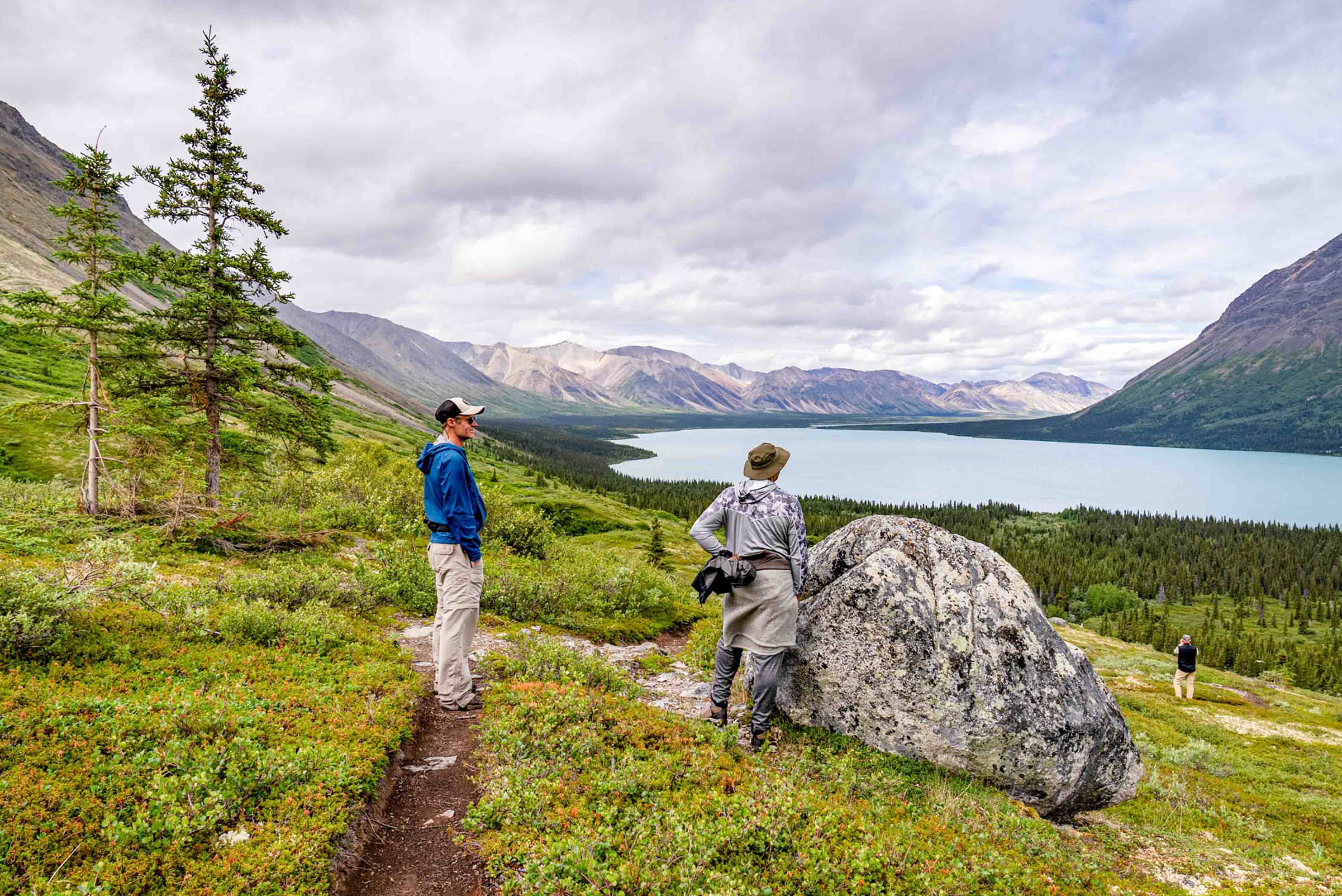 Hiking at Dick Proenneke's Cabin 