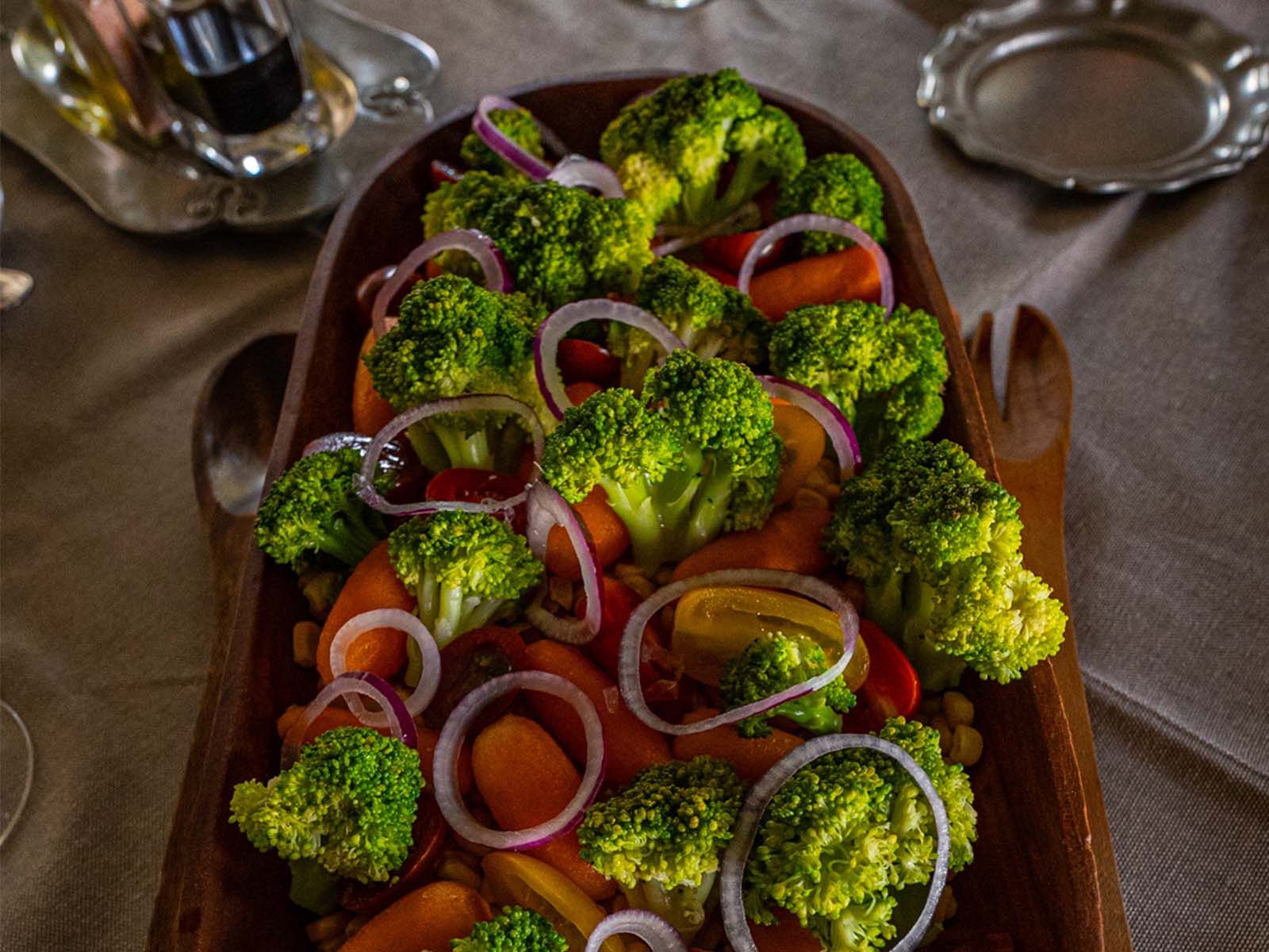 Broccoli, carrots and the perfect mixed vegetable dish 